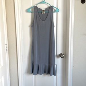 Grey sleeveless dress